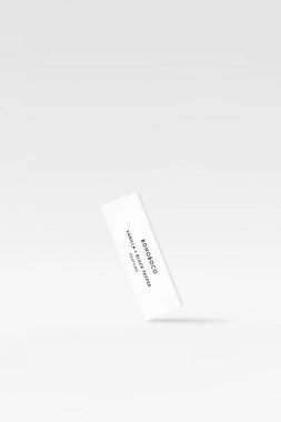 VANILLA • BLACK PEPPER